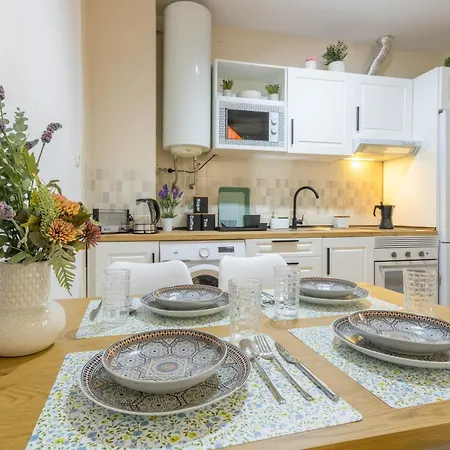 Apartamento Patio Del Califa Apartment *