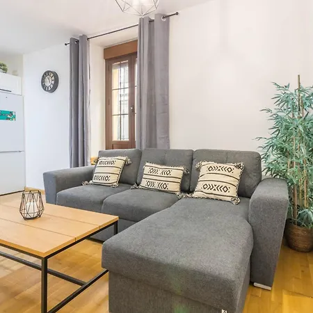 Apartamento Patio Del Califa